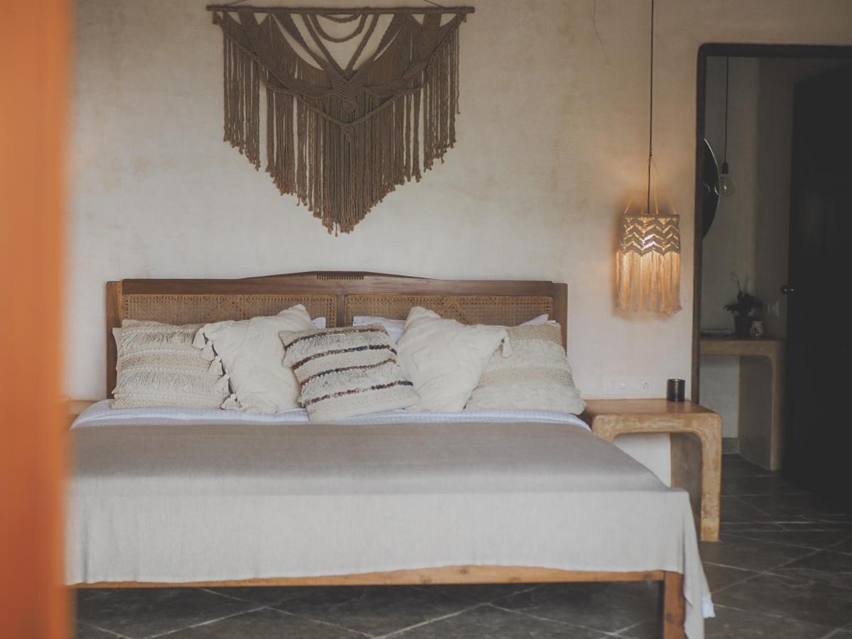 Vaayu Kula Mandrem Hotell Exteriör bild